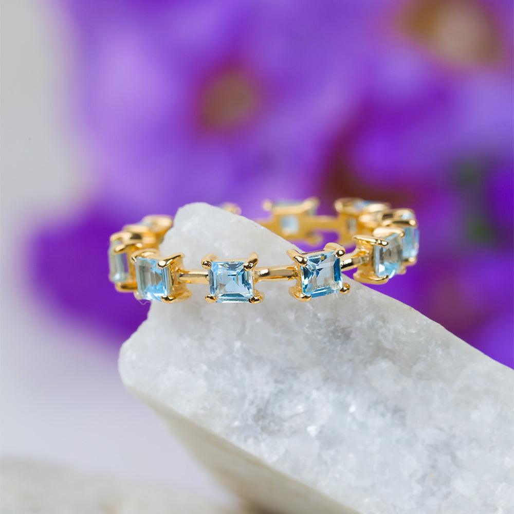 Swiss Blue Topaz Solid 14K Yellow Gold Stackable Band Ring Jewelry - YoTreasure