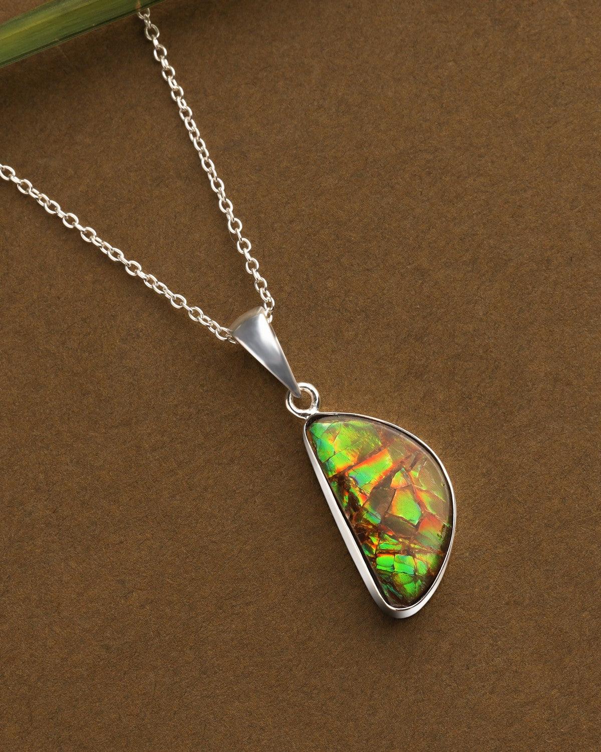 7.50 Ct. Ammolite 925 Sterling Silver Chain Necklace Pendant - YoTreasure