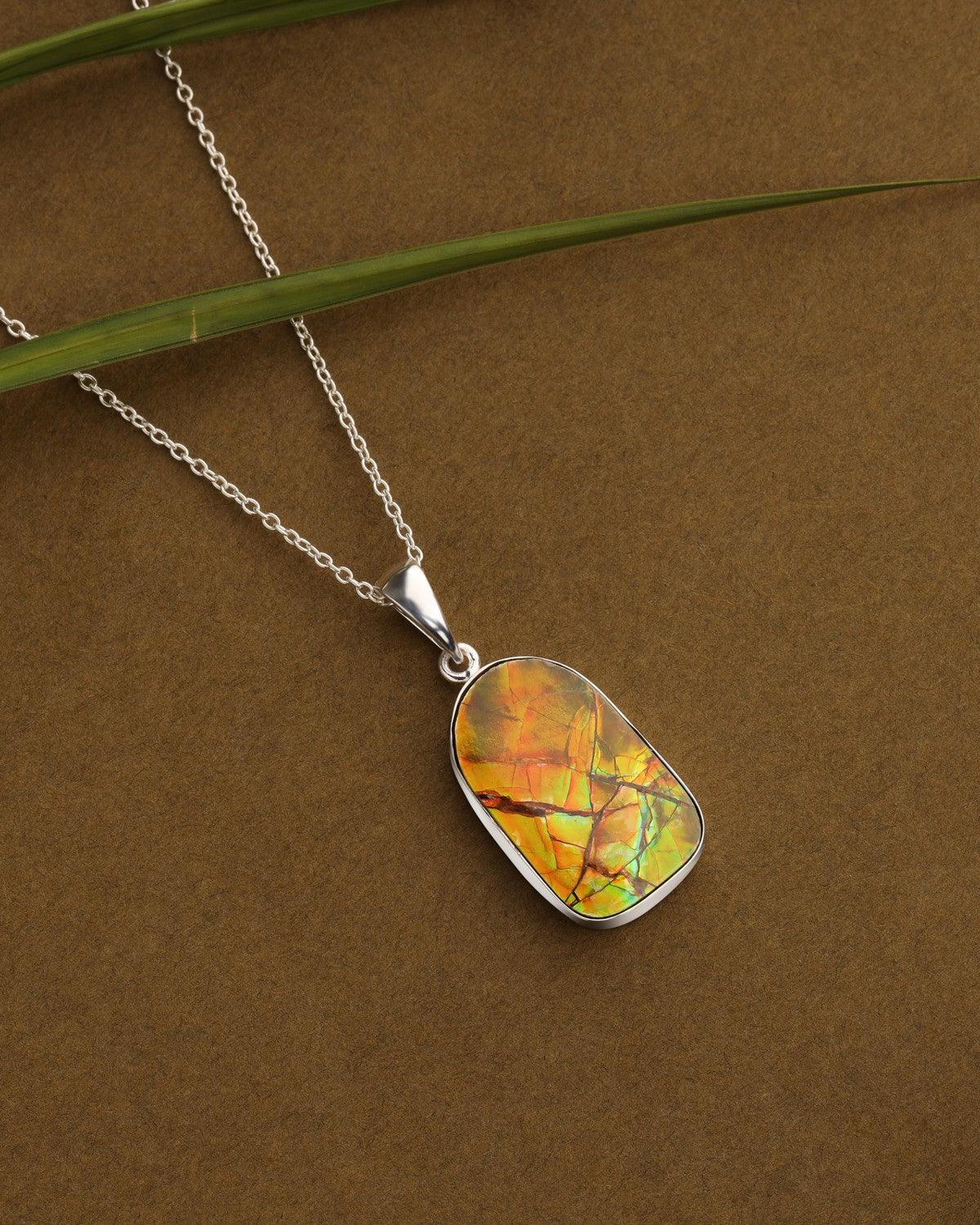 15.95 Ct. Ammolite Solid 925 Sterling Silver Chain Necklace Pendant - YoTreasure