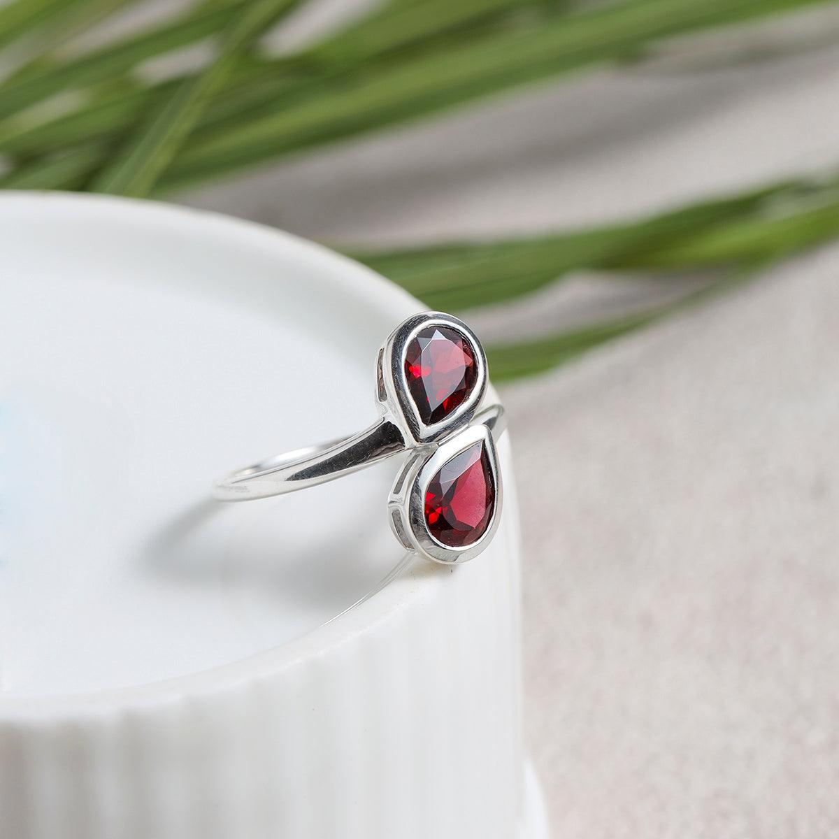 1.90 Ct. Rhodolite Garnet Ring Solid 925 Sterling Silver Jewelry - YoTreasure