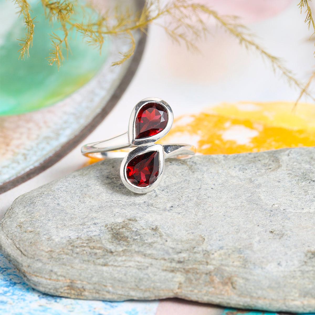1.90 Ct. Rhodolite Garnet Ring Solid 925 Sterling Silver Jewelry - YoTreasure