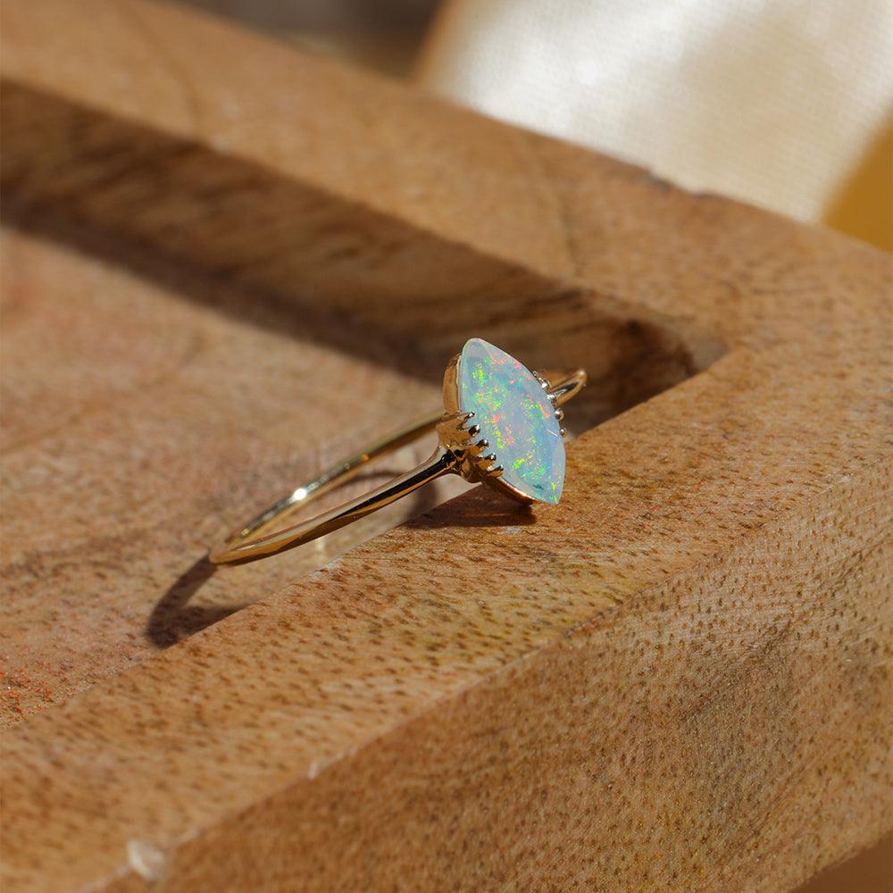 Natural Opal Solitaire Ring 14K Yellow Gold Jewelry - YoTreasure