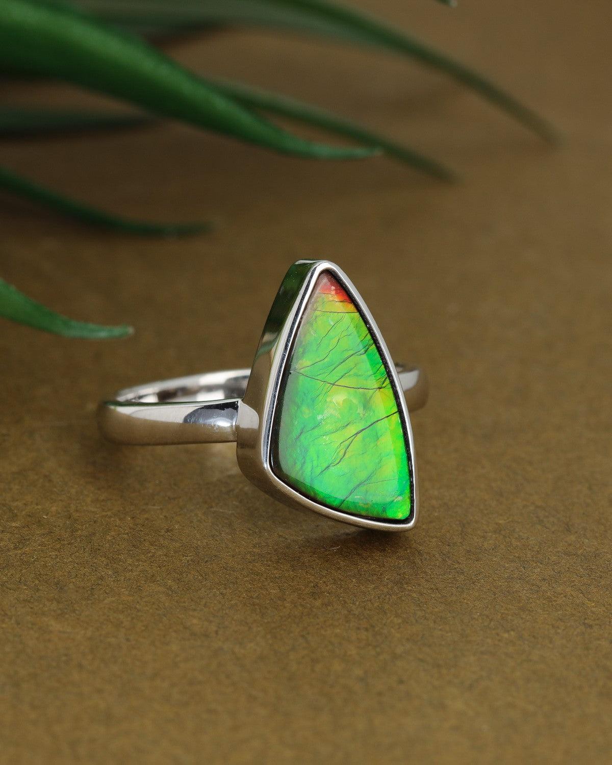5.75 Ct. Ammolite Solid 925 Sterling Silver Ring - YoTreasure
