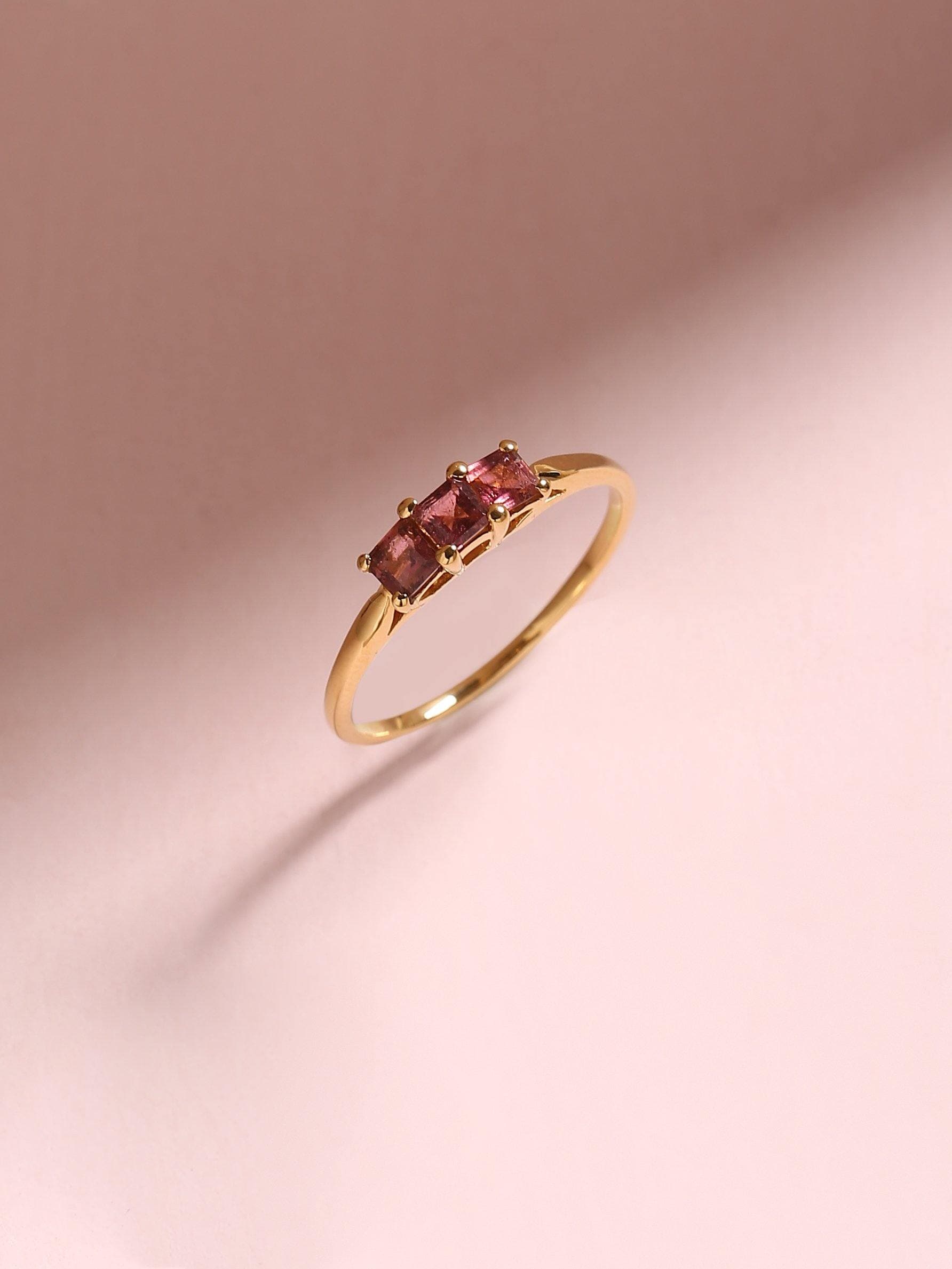 0.45 Ct. Tourmaline Solid 10k Yellow Gold Band Ring Jewelry - YoTreasure