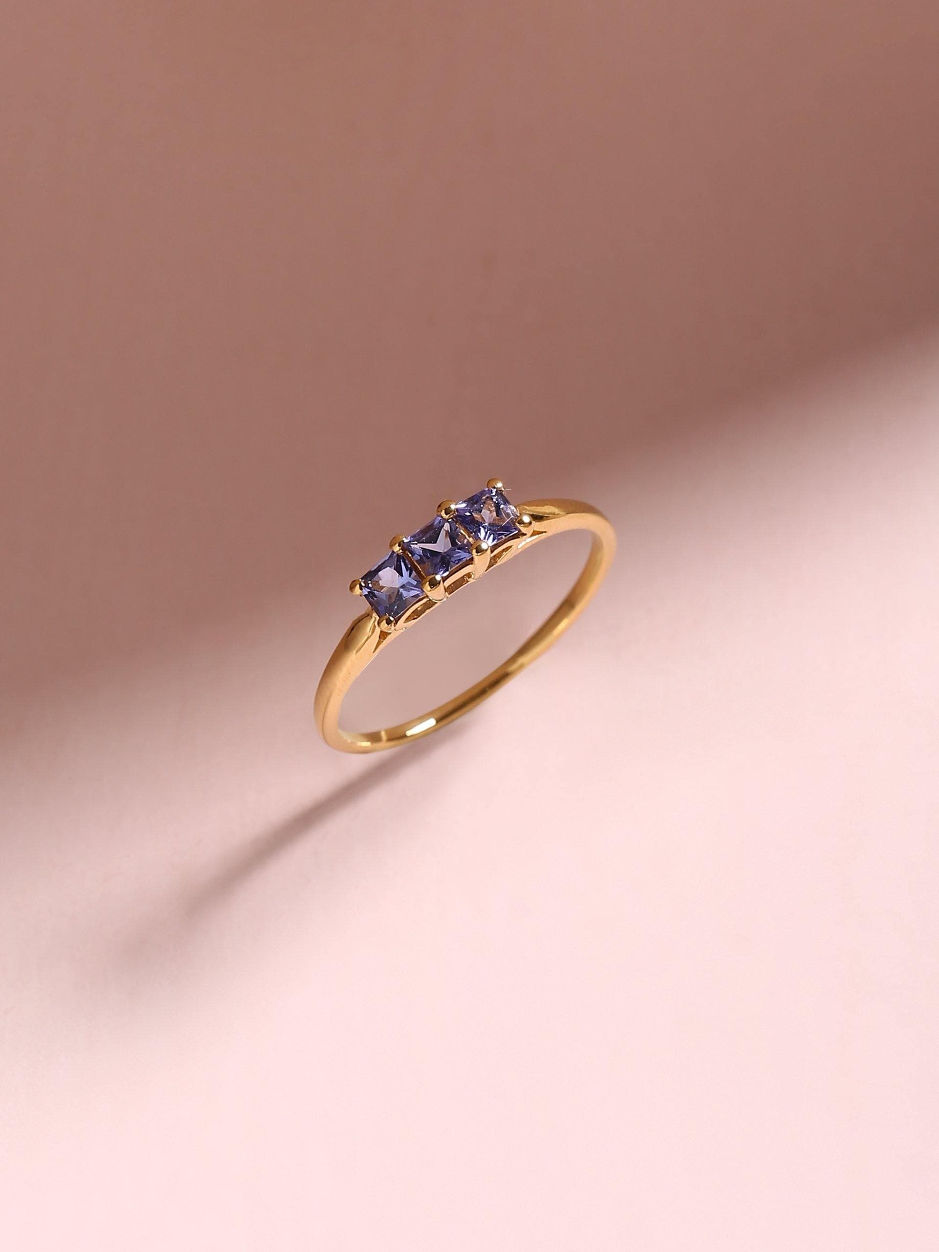 0.48 Ct. Tanzanite Solid 10k Yellow Gold Band Ring Jewelry - YoTreasure