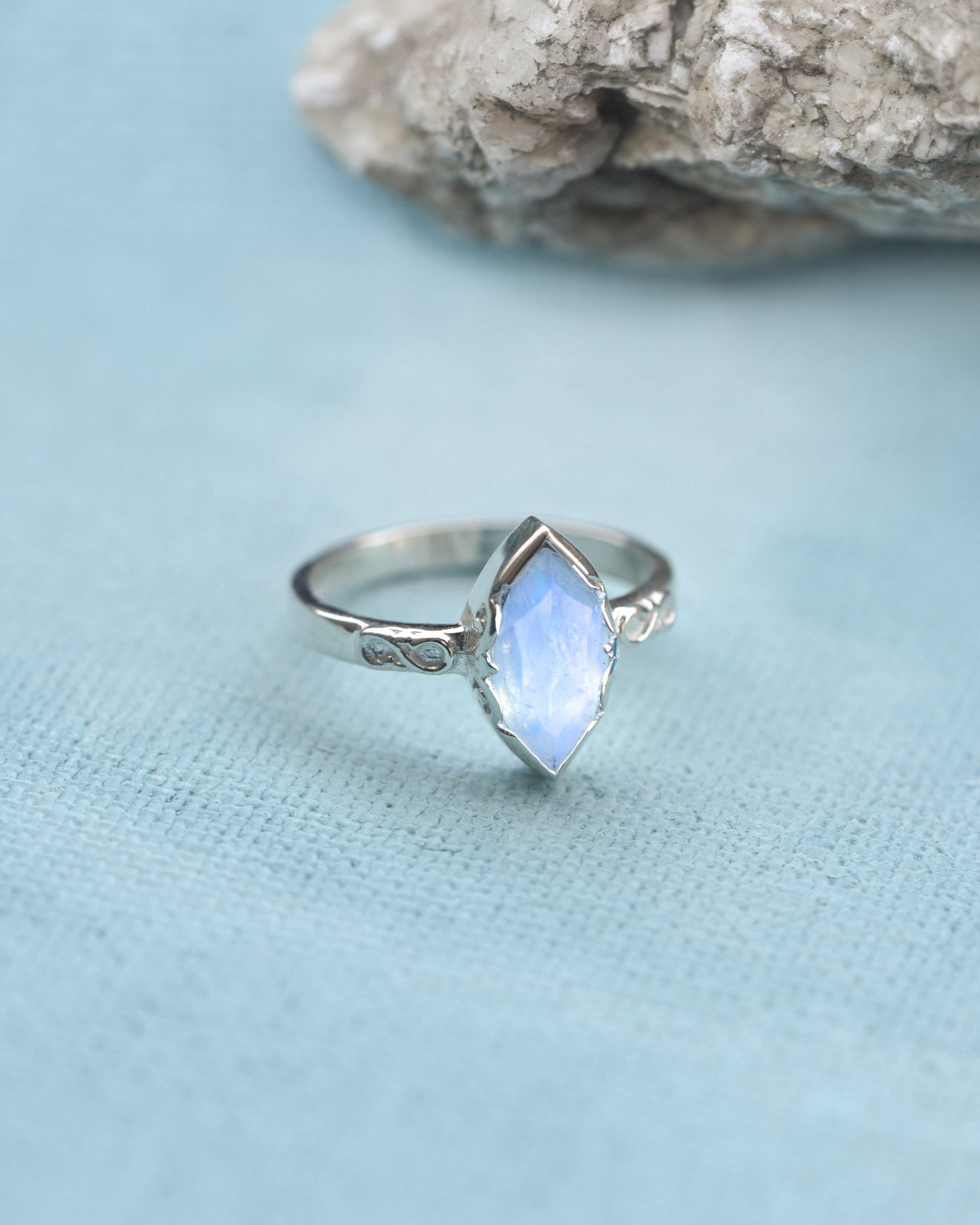 Rainbow Moonstone Solid 925 Sterling Silver Ring Genuine Gemstone Jewelry - YoTreasure