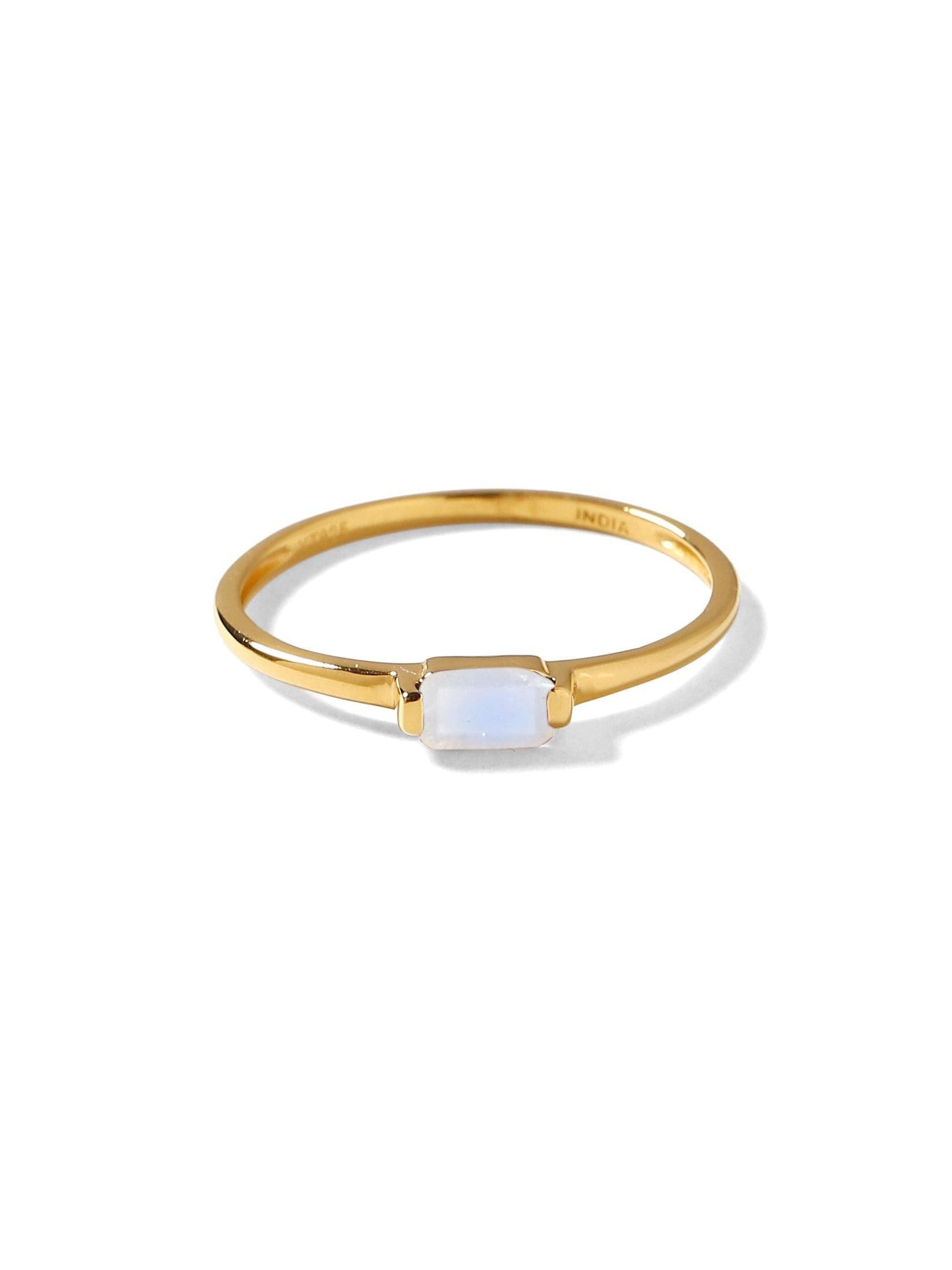 0.26 Ct Rainbow Moonstone Solid 10k Yellow Gold Ring Jewelry - YoTreasure