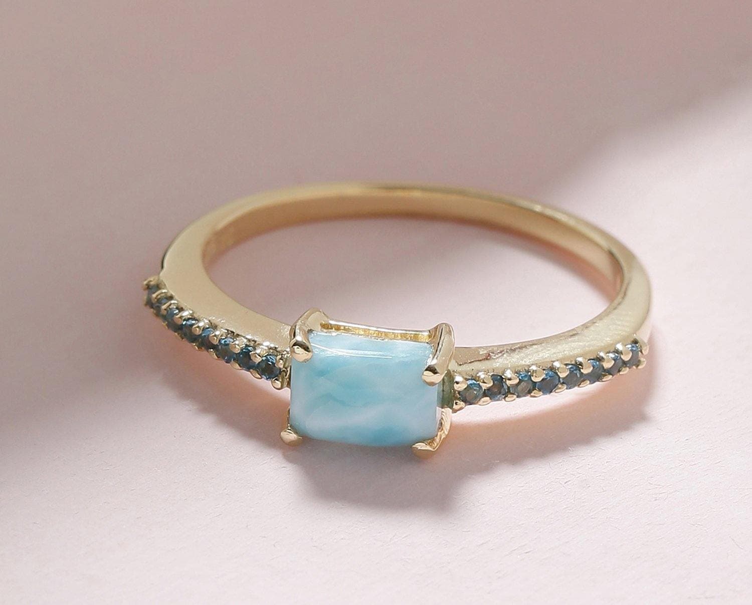 0.69 Ct Larimar London Blue Topaz Solid 10k Yellow Gold Ring Jewelry - YoTreasure