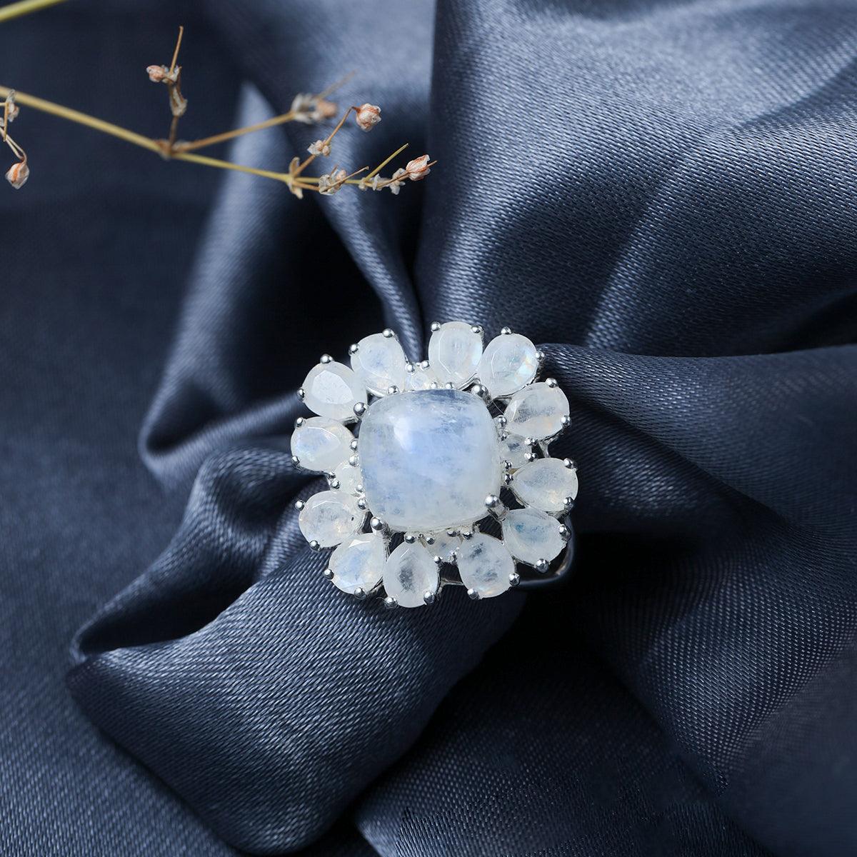 Rainbow Moonstone Ring in 925 Sterling Silver - YoTreasure