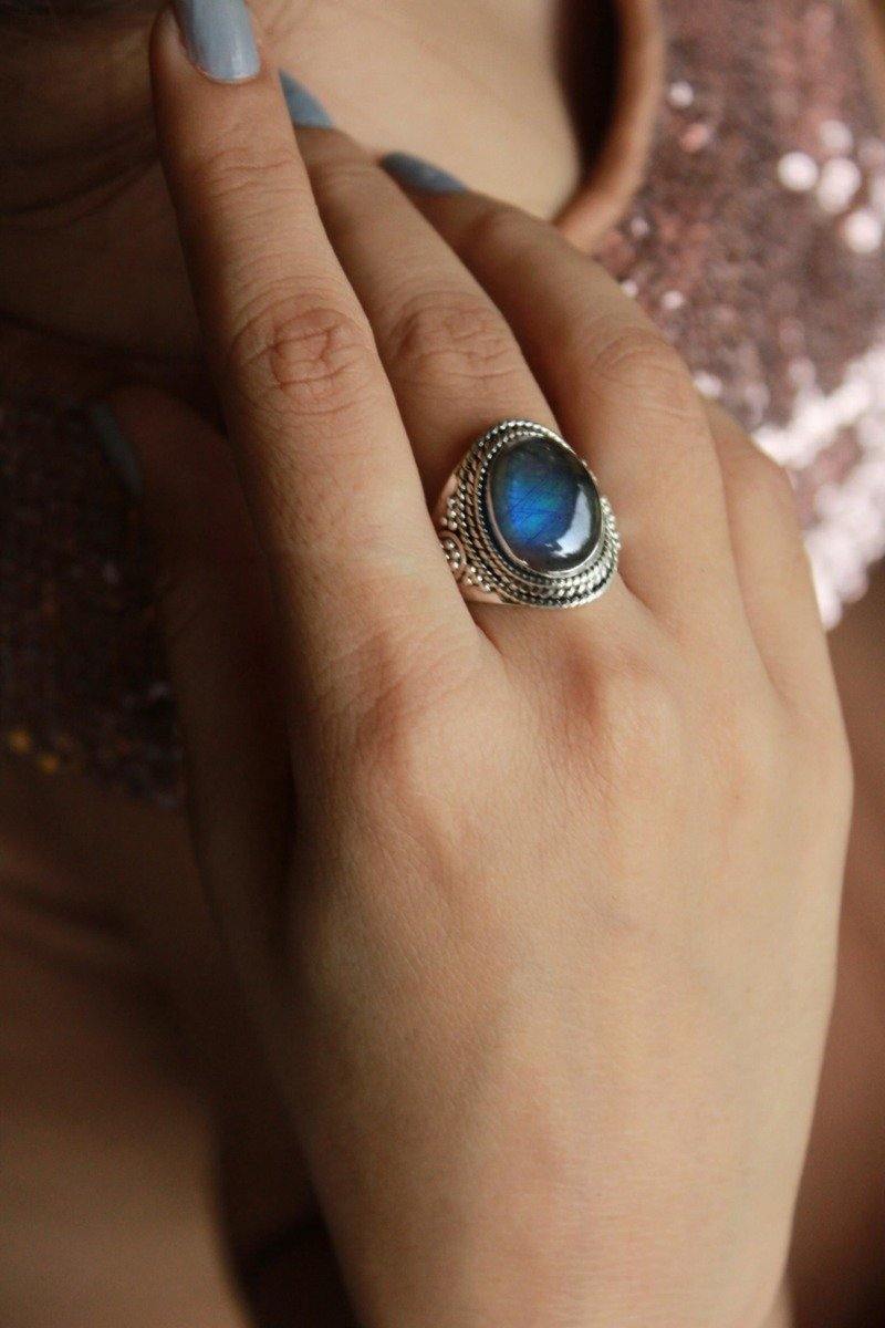 Labradorite Solid 925 Sterling Silver Ring Jewelry - YoTreasure