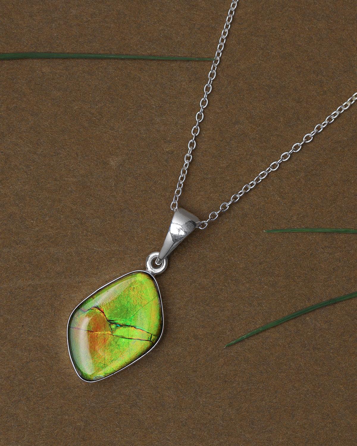 9 Ct. Ammolite 925 Sterling Silver Necklace Pendant Jewelry - YoTreasure