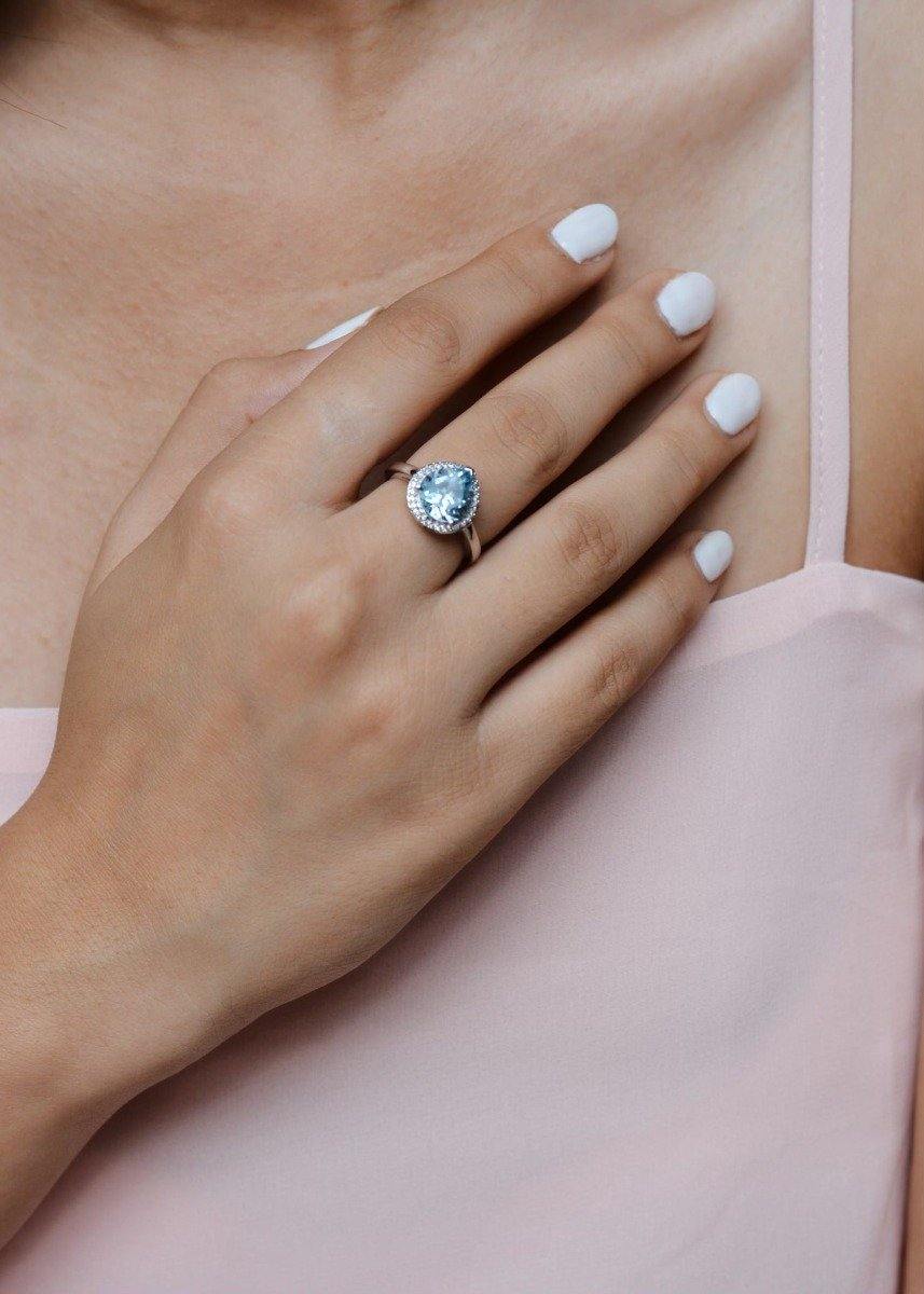 3.61 Ct. Sky Blue Topaz Solid 925 Sterling Silver Ring Jewelry - YoTreasure