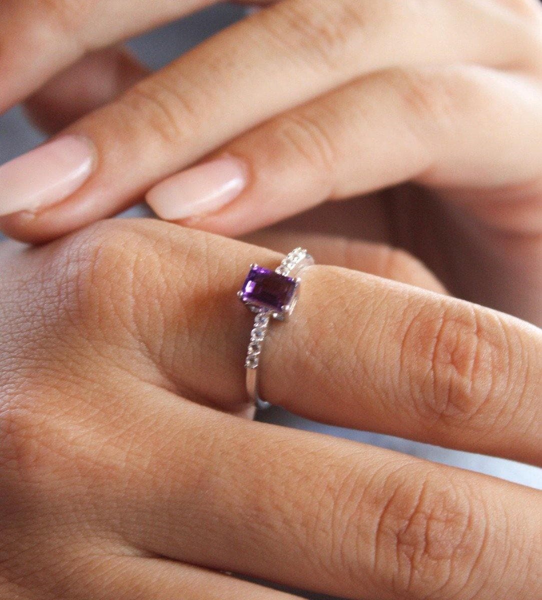 0.64 Ct Amethyst White Topaz Solid 925 Sterling Silver Ring Jewelry - YoTreasure