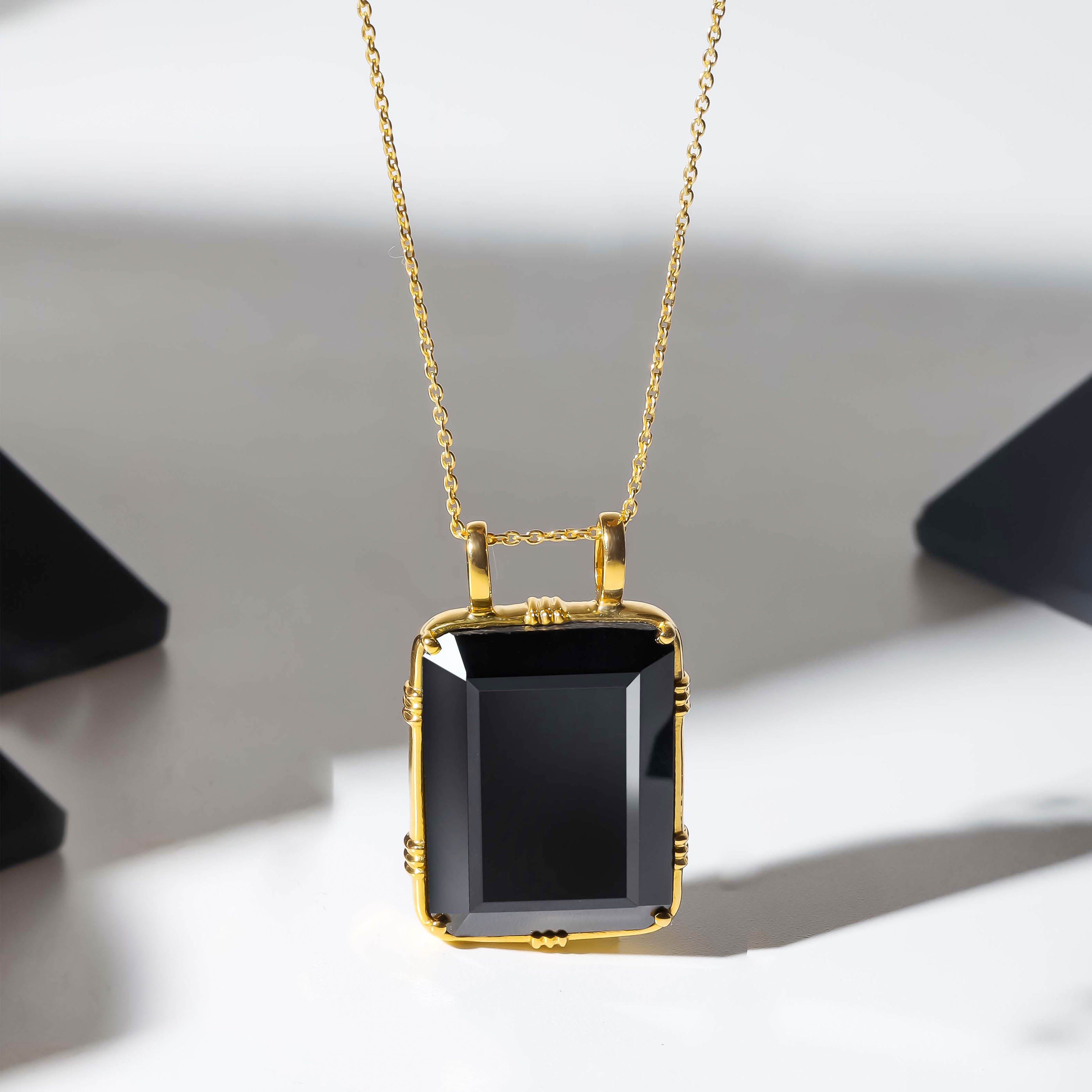 Black Onyx Necklace 14kt Gold Over Silver Chain Pendant Necklace Jewel