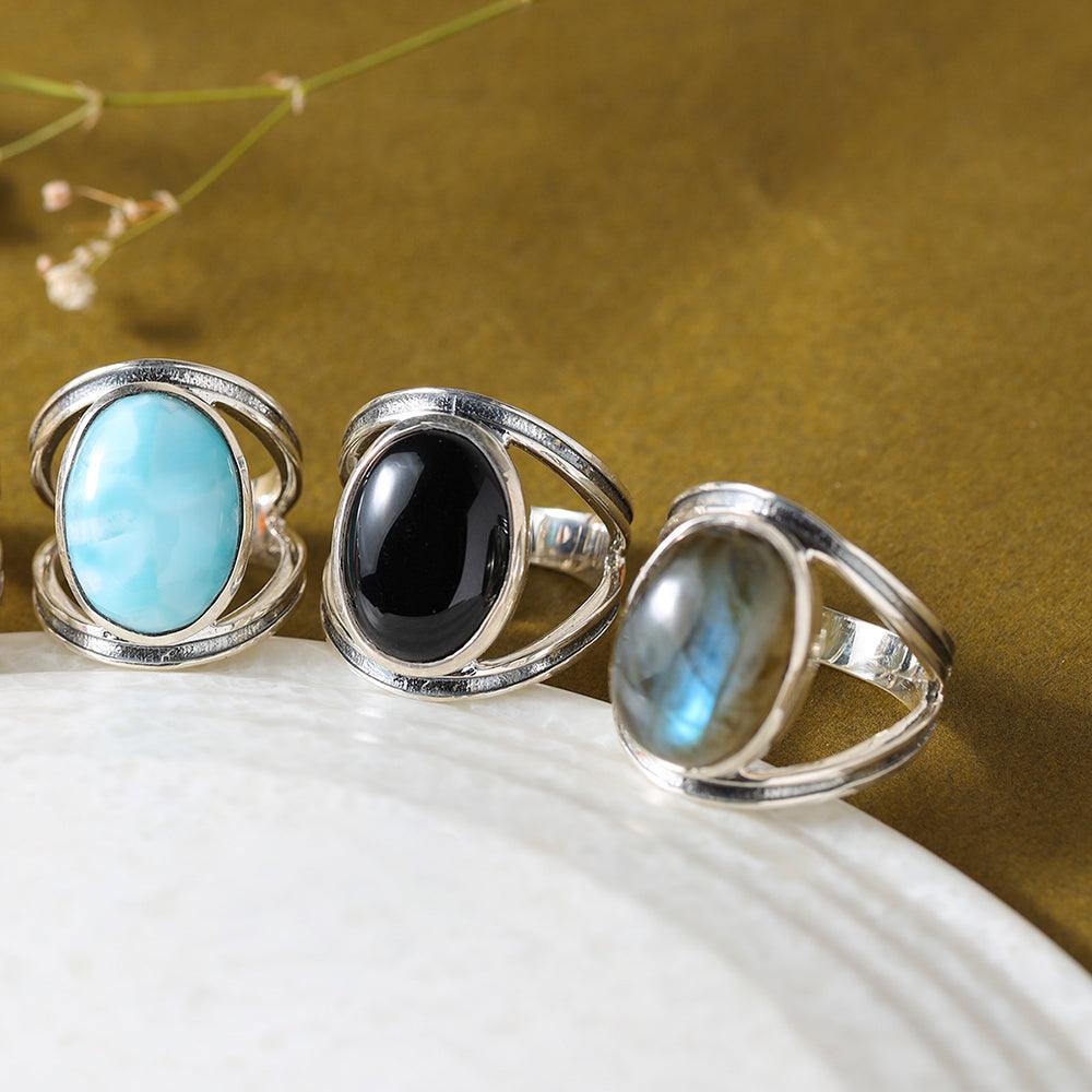 YoTreasure Black Onyx Split Shank Sterling Silver Ring - .925 Silver Solitaire Ring For Women - View #6