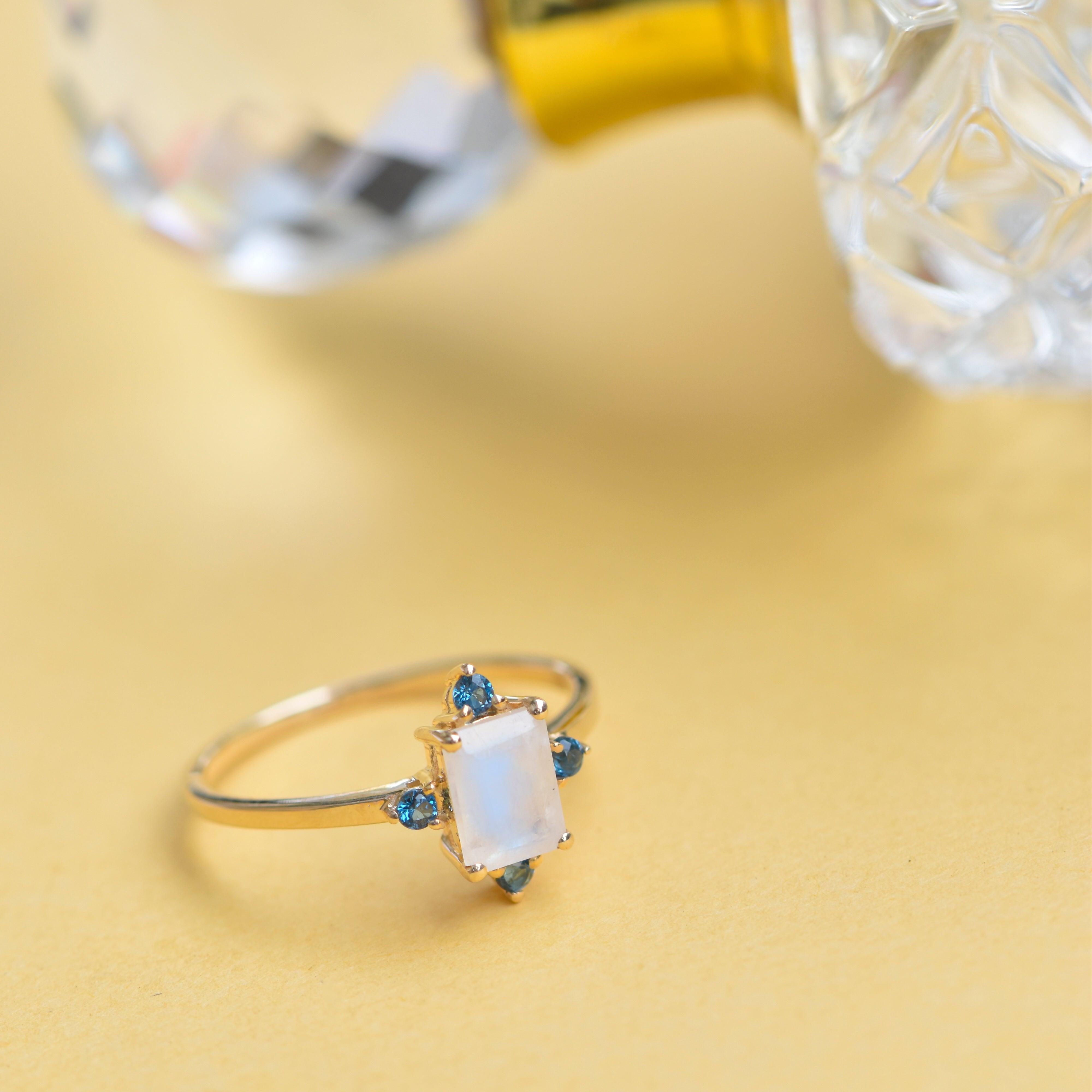 Moonstone & London Blue Topaz 10kt Yellow Gold Minimalist Ring (1.57 ct. t.w.) - YoTreasure