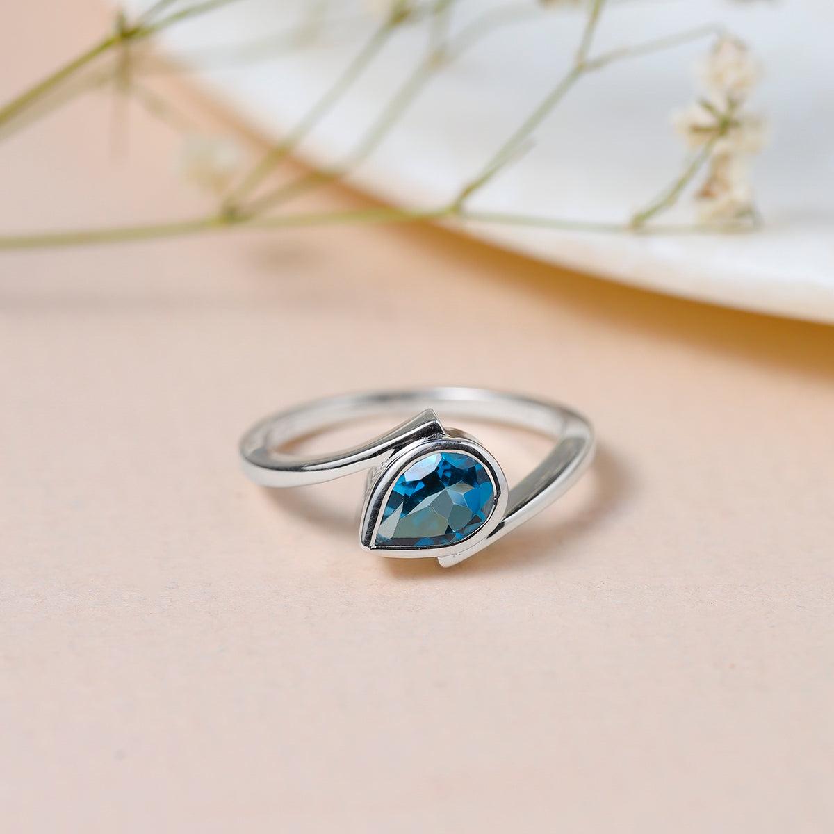 London Blue Topaz Solitaire Ring in Solid 925 Sterling Silver Jewelry - YoTreasure