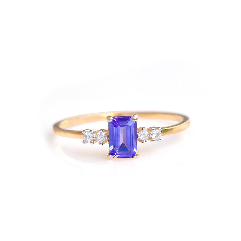 Tanzanite & White Topaz 10kt Yellow Gold Minimalist Ring (0.57 ct. t.w.) - YoTreasure