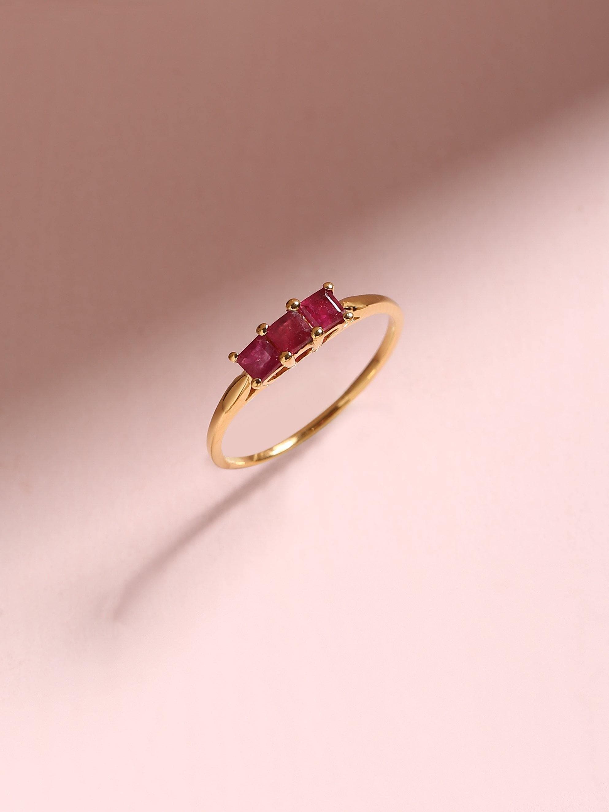 0.66 Ct. Glass Filled Ruby Solid 10k Yellow Gold Band Ring Jewelry - YoTreasure