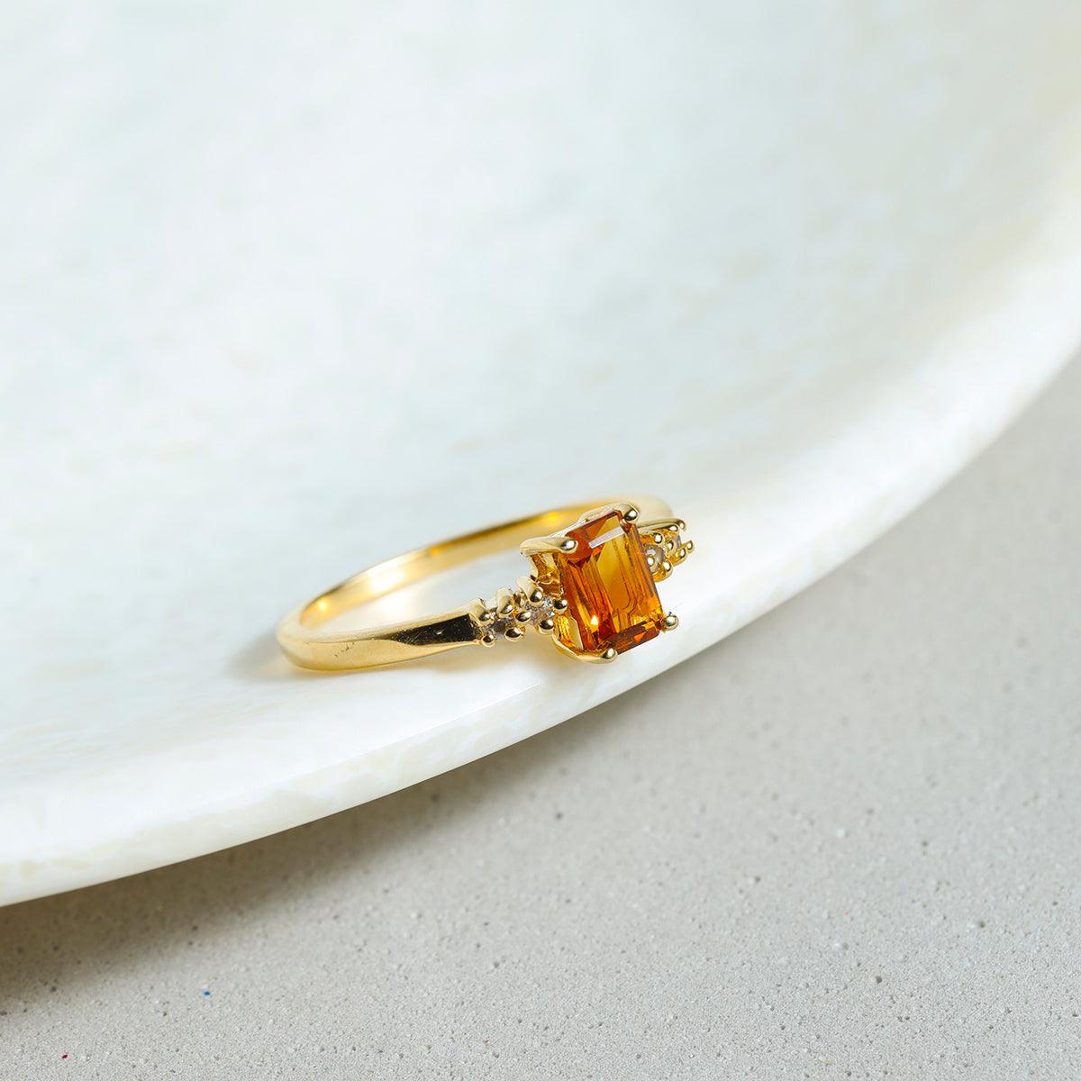 Citrine & White Topaz Gold Over 925 Silver Ring - YoTreasure