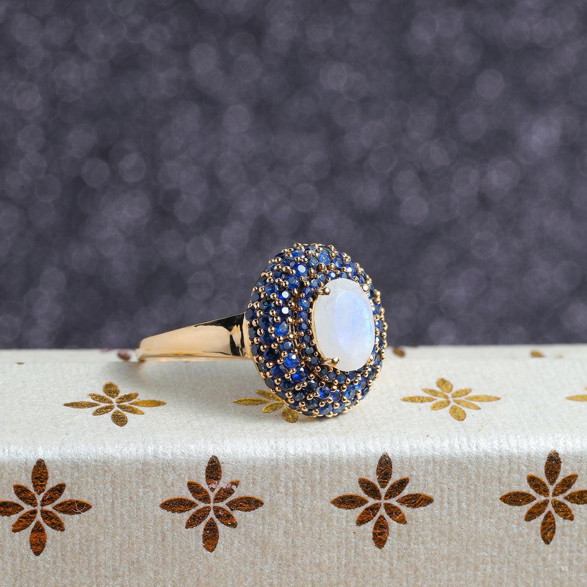 2.17 Ct. Moonstone Blue Sapphire 14K Yellow Gold Chunky Ring - YoTreasure