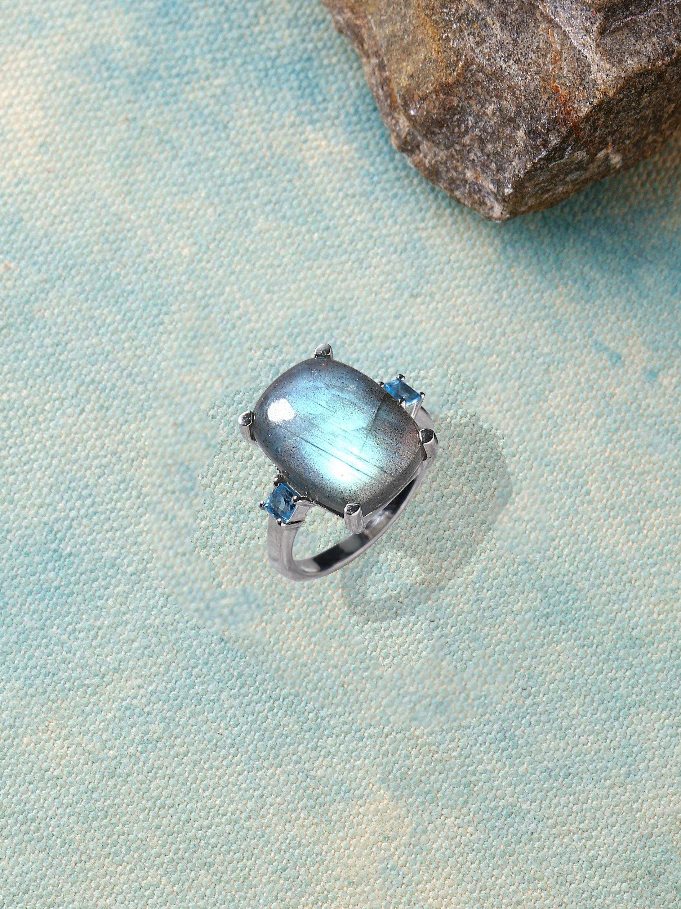11.18 Ct Labradorite Swiss Blue Topaz Solid 925 Sterling Silver Ring Jewelry - YoTreasure